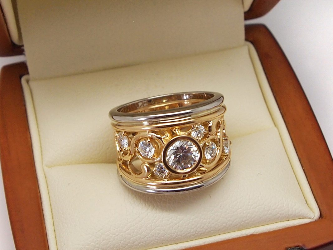 Fabergé style filigree dress ring