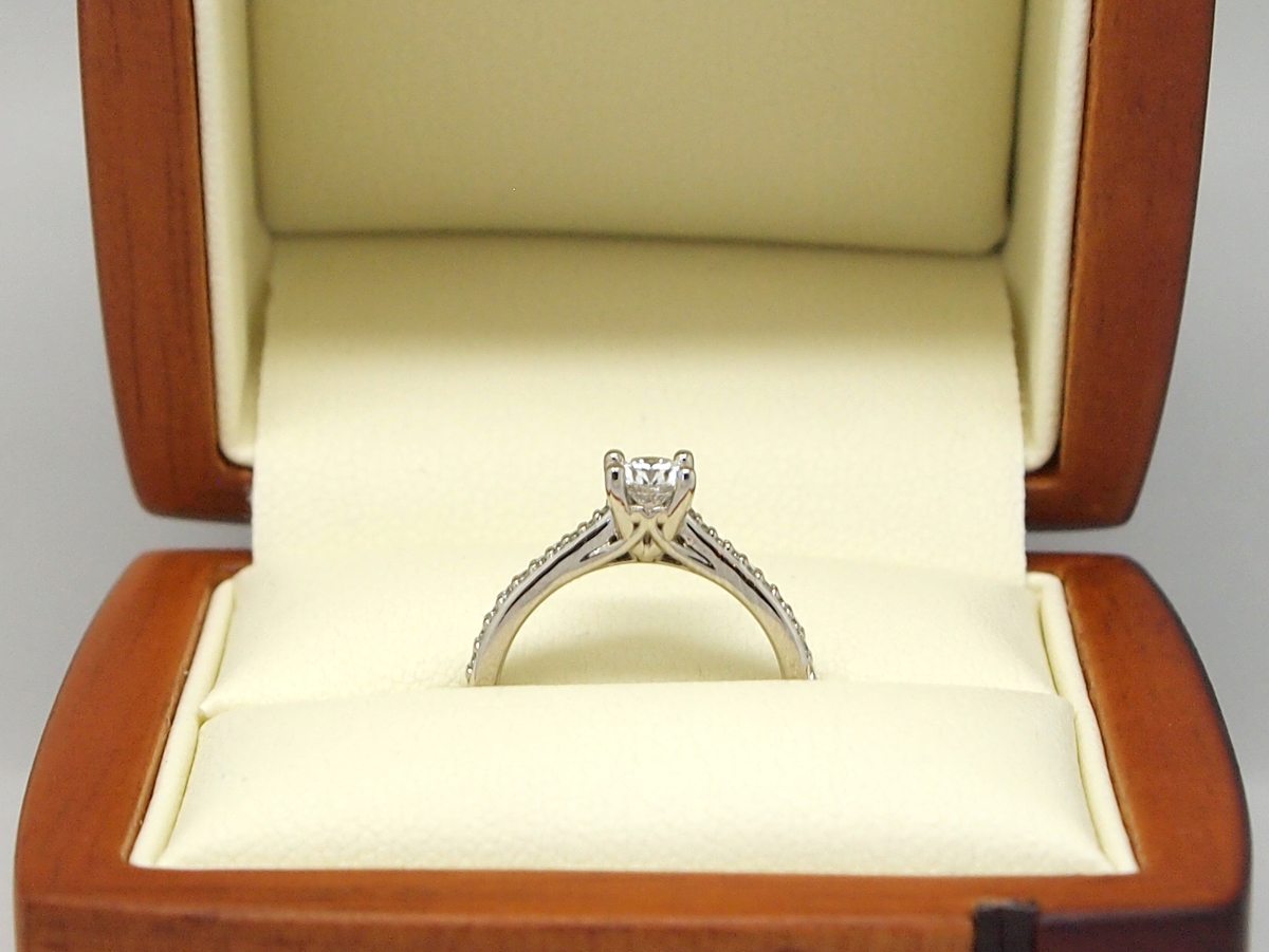 Custom Diamond Solitaire ring