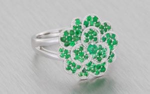 Jewelled Emerald Green Carnation Cocktail Ring - Portfolio