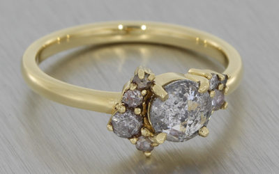 How to Create a Bespoke Engagement Ring Using Family Heirlooms