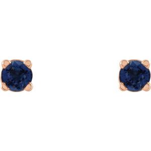 Round 4-Prong Lightweight Stud Earrings - Image 2