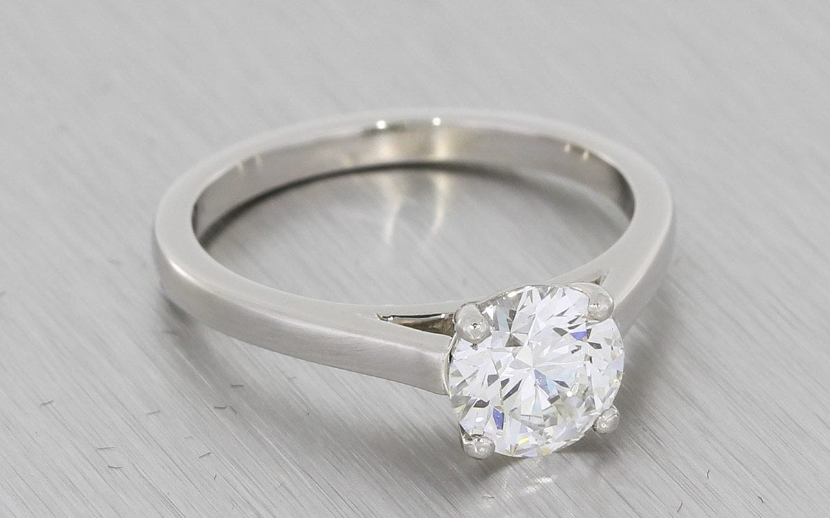 Contemporary-Solitaire-Engagement-Ring-RING-TITLE-Feature
