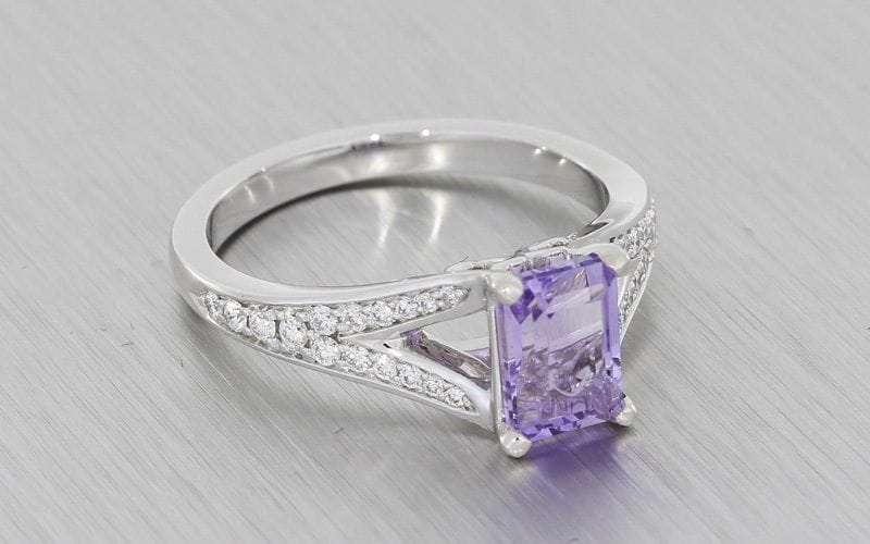 Radiant cut lilac amethyst split shank engagement ring – Portfolio