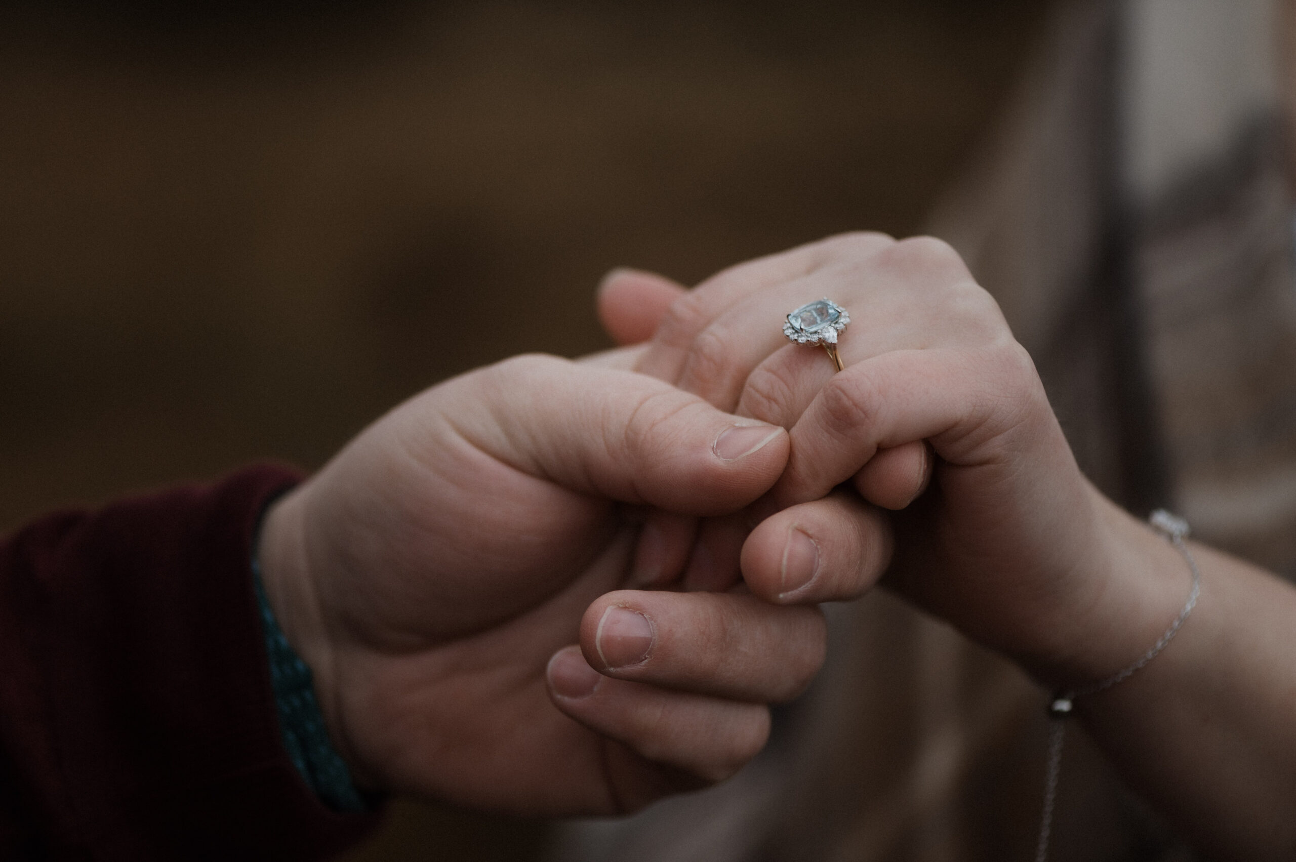 wedding band buying gide
